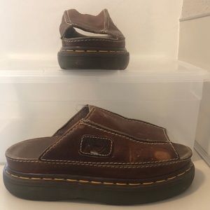 Vintage Dr Martens 8442 leather slides, mid to late 90’s